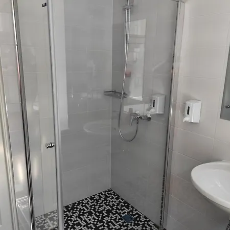 Albergue Myhotel Ok