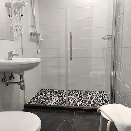 Myhotel Ok *
